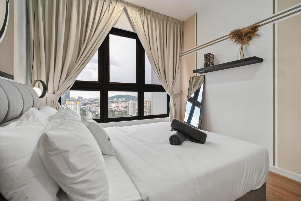Contemporary 3br Mvertica Near Mrt By Rumabnb * Kuala Lumpur